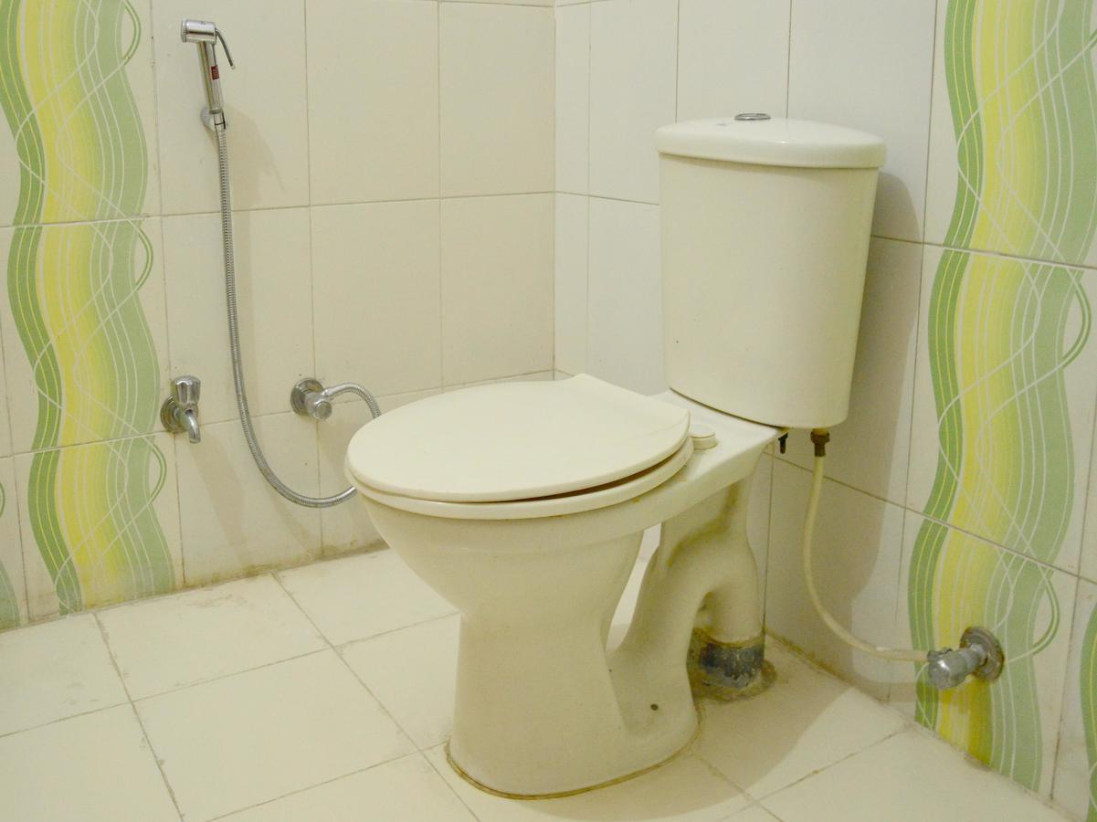 Oyo 6012 Hotel Rockwell Dźajpur Zewnętrze zdjęcie